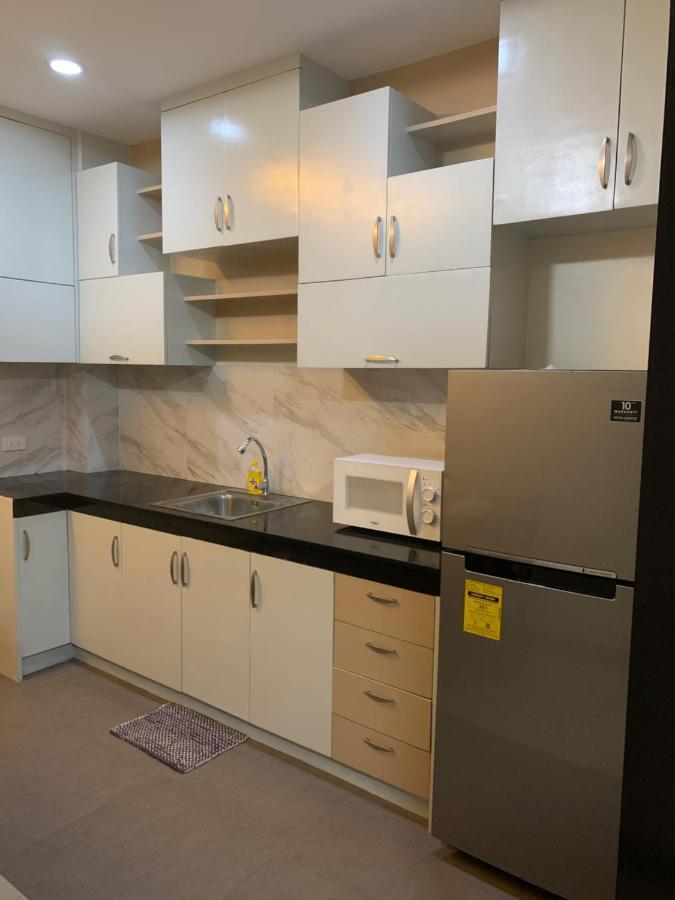 Sajo Plaza & Residences ايلويلو المظهر الخارجي الصورة